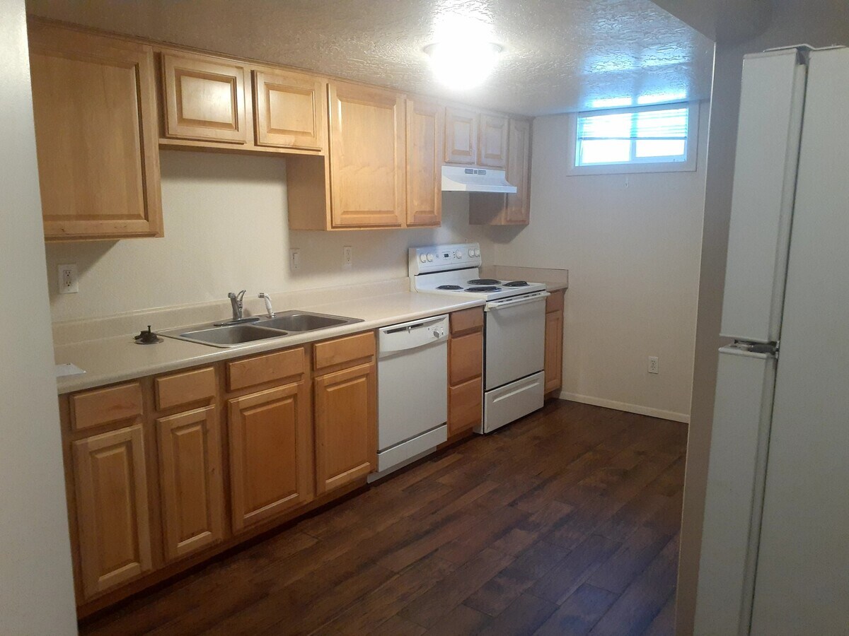 Photo - 5631 S 2200 W Unit 5631
