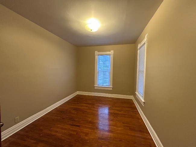 Photo - 1108 E Main St