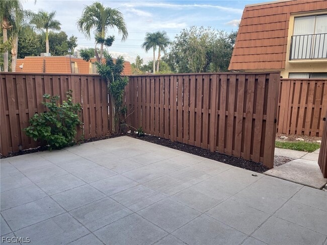 Photo - 5245 Cedarbend Dr