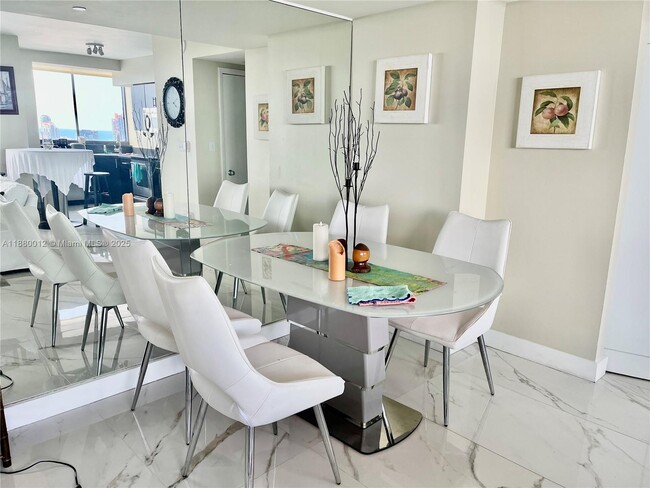 Photo - 1330 West Ave Unit 3406