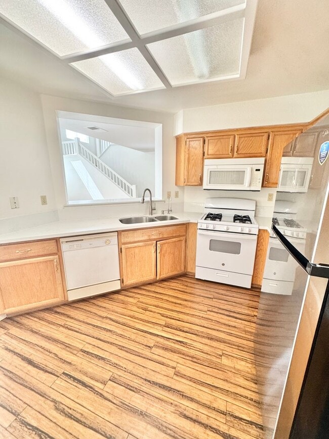 Photo - 310 Brightstone Cir