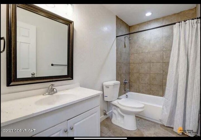 Photo - 814 N Bunn St Unidad 4