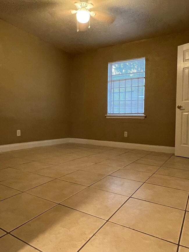Dormitorio 1 - 3914 Pickfair St Unidad 2B1B