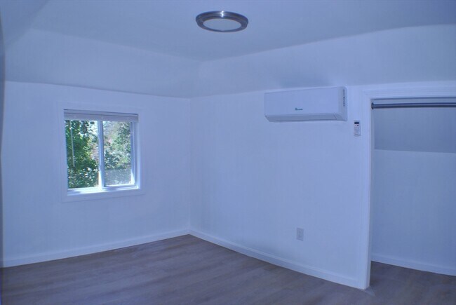 Photo - 3 Portina Rd