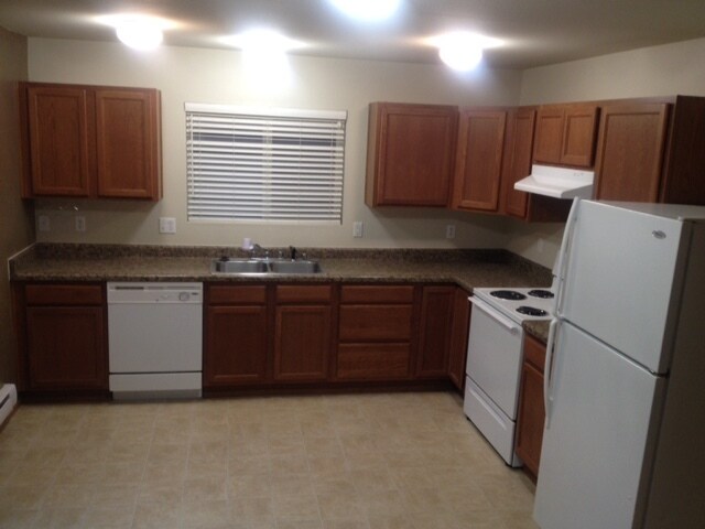 Photo - 9524 Hancock Ave SE