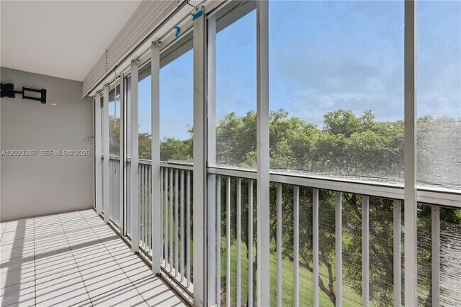 Photo - 301 SW 135th Ave Unit 415C