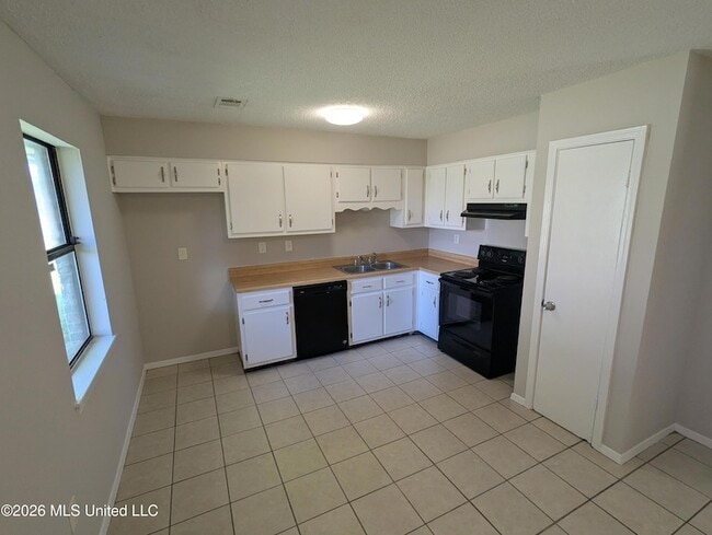 Photo - 7354 Northbrook Dr