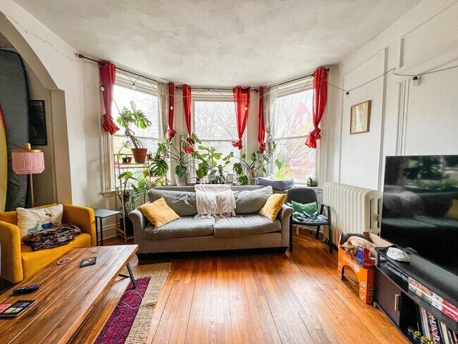 Photo - 144 Coolidge St Unit 1