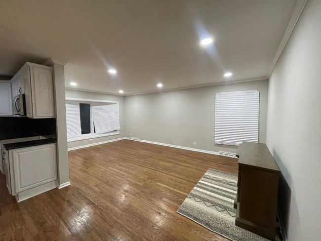 Photo - 733 Campbell Ave