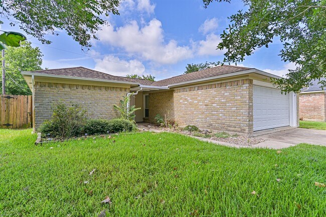 Photo - 1113 N Heron Dr