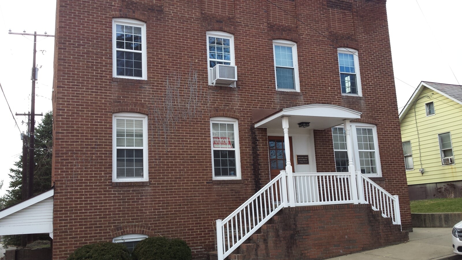 Photo - 11 Depot St Apartments