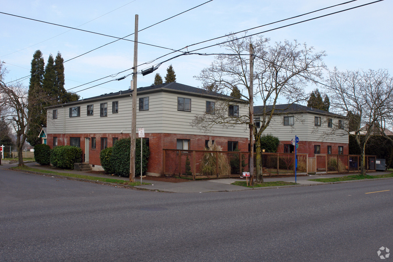 The Tiffany Apartments - The Tiffany Apartments