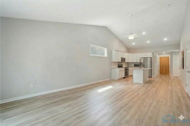 Photo - 2116 Sunrise Crk Dr