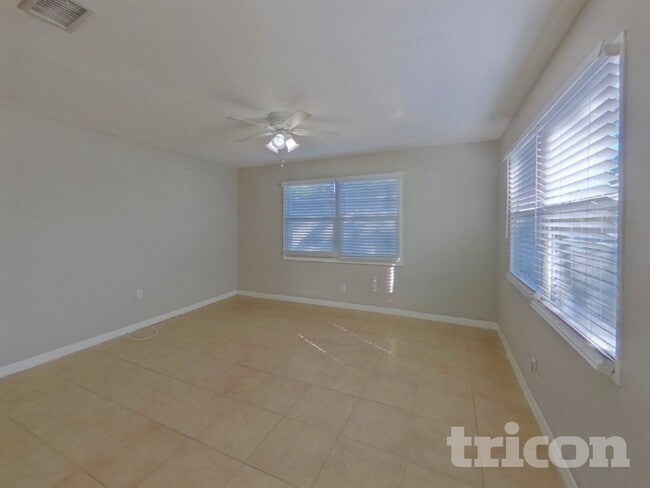 Photo - 5551 82nd Ave N