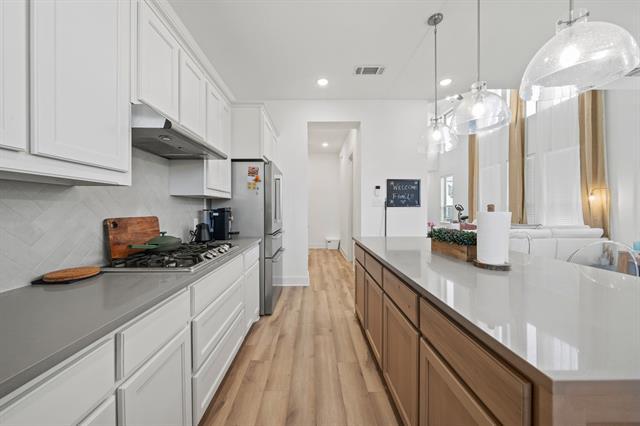 Photo - 1136 Queensdown Wy