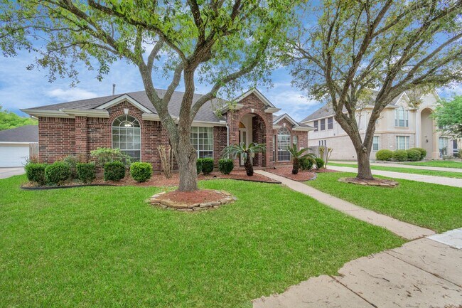 Photo - 1915 Crescent Oak Dr
