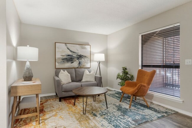 Photo - Echo Trail Apartments - Reduced Rates and ...