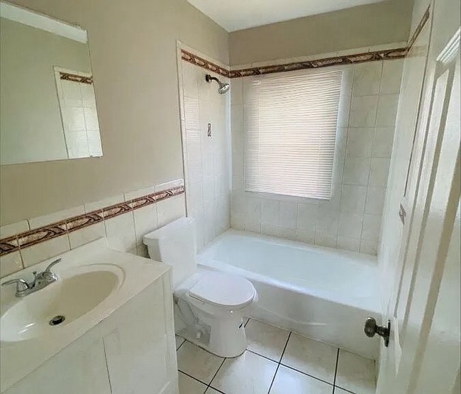 Photo - 3428 Indiana Ave