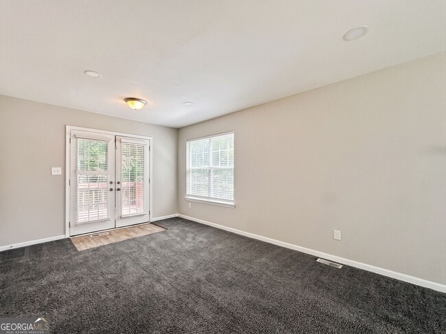 Photo - 6383 Cardiff Ln