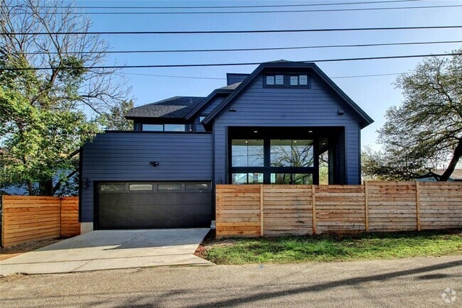 Building Photo - 4412 Caswell Ave Rental
