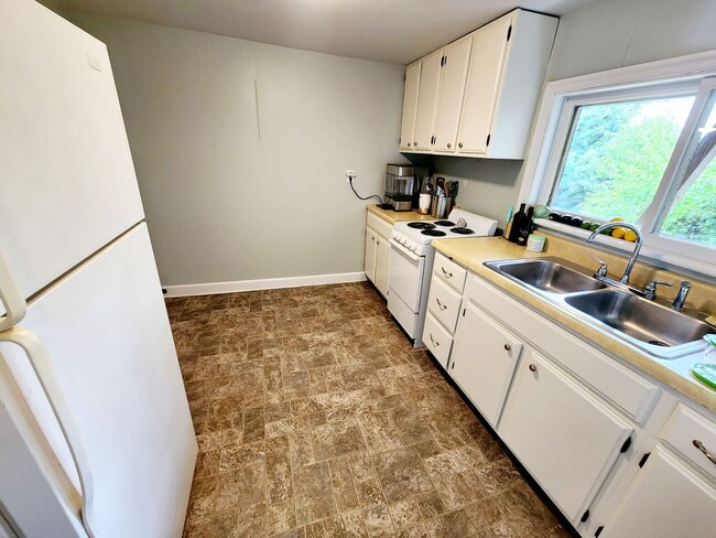 Photo - 217 McLane Ave Unidad 217 A