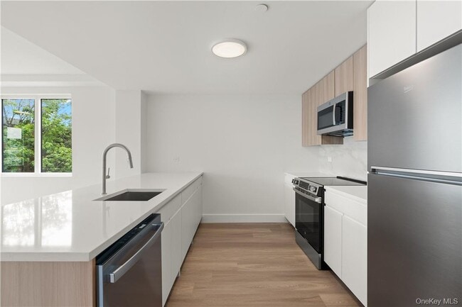 Photo - Ten Lyon Pl Apartment Unit 2L