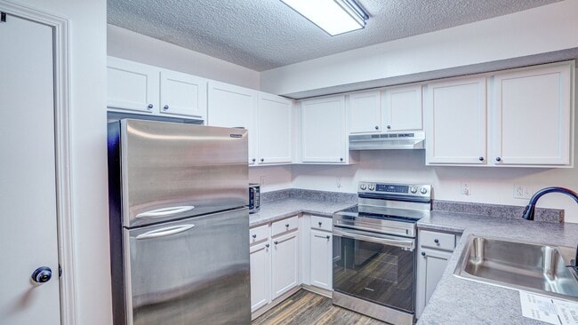 Photo - 1709 Herrin Dr