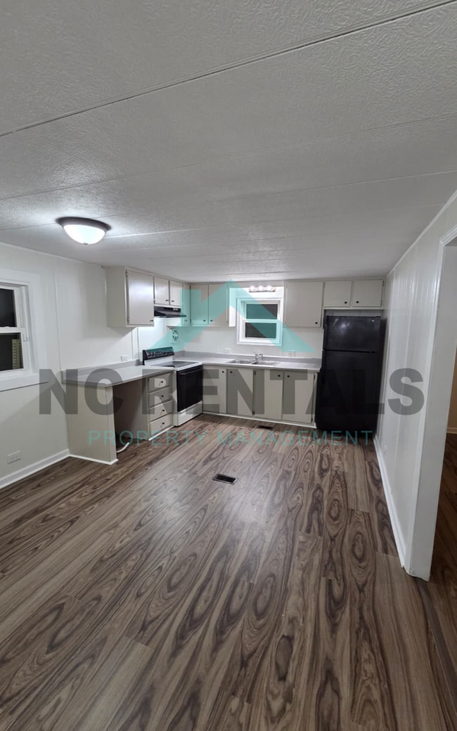 Photo - 7100 Tipton Dr