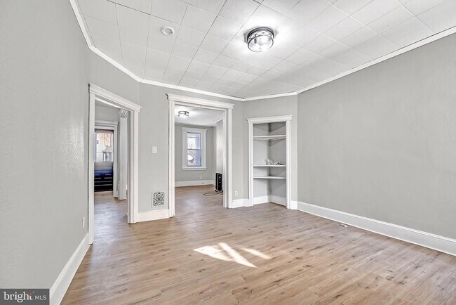 Photo - 25 Adella Ave