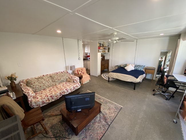 Photo - 521 S Bryan Ave Unidad 1/2