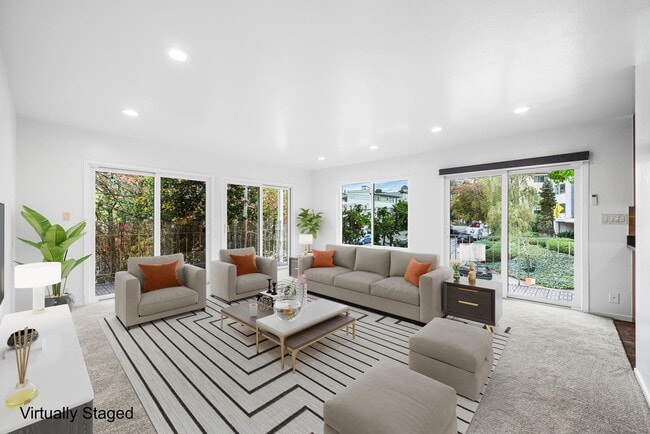 Building Photo - 695 Mariposa Ave Unit 695 Mariposa Ave  201