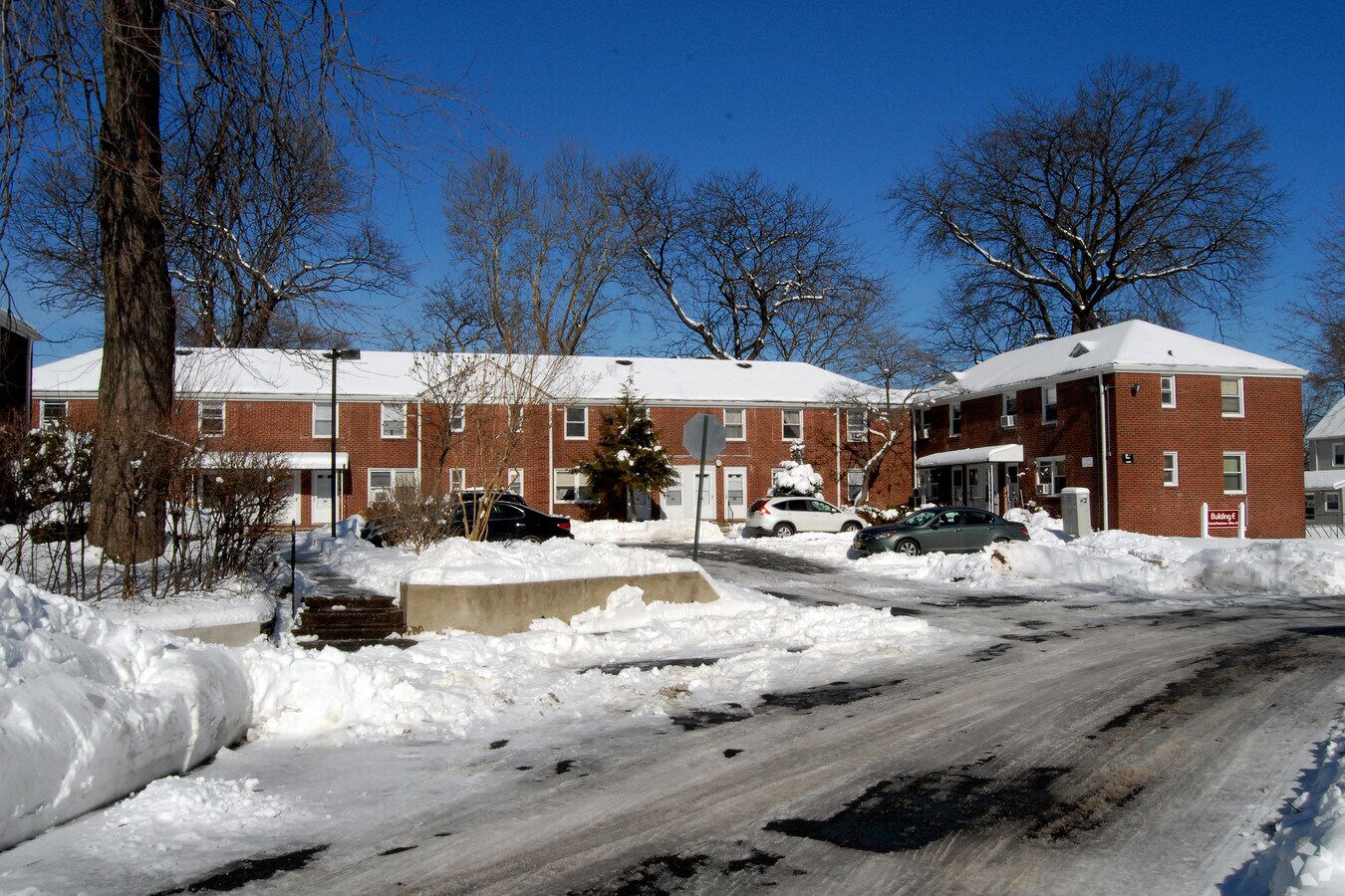 Colonial Residence - Colonial Residence Apartments