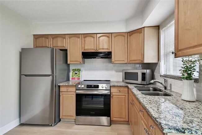 Photo - 4545 37th Ave N