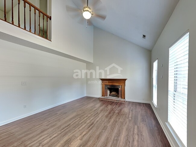 Photo - 3402 Mayhurst Dr