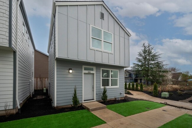 Building Photo - Move In Special- Up to 3 Months Free !!! N... Rental