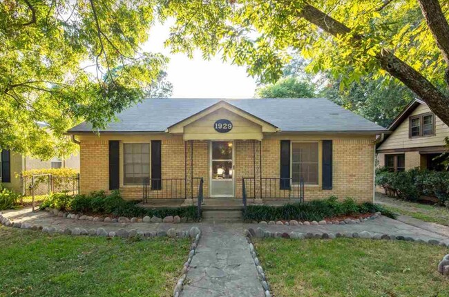 3 Bedroom in Midtown Tyler! - 3 Bedroom in Midtown Tyler! Casa