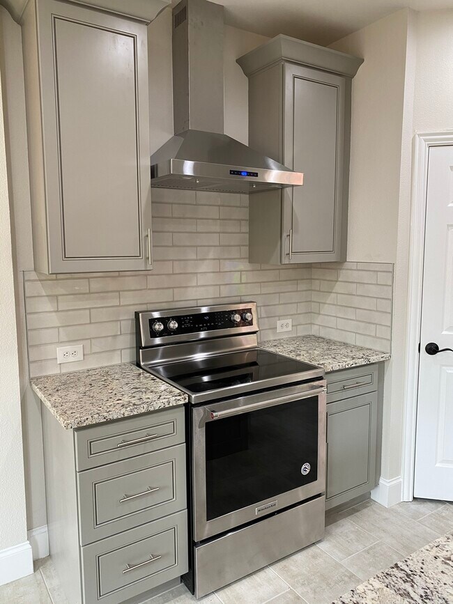 Photo - 306 Rivercove Dr