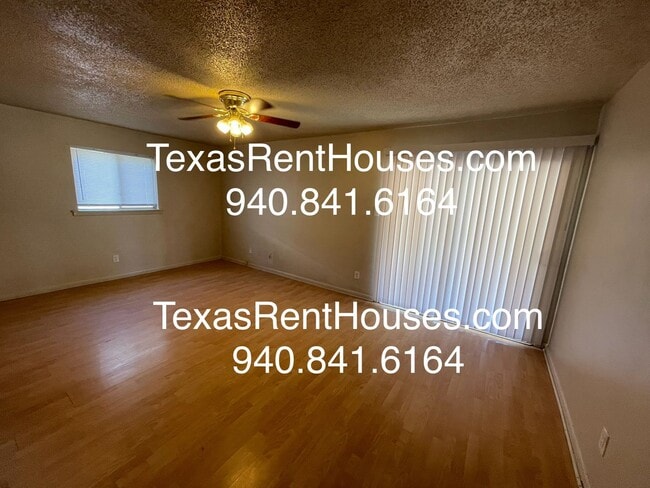 Photo - Amazing Neighborhood! Walking Distance to ...