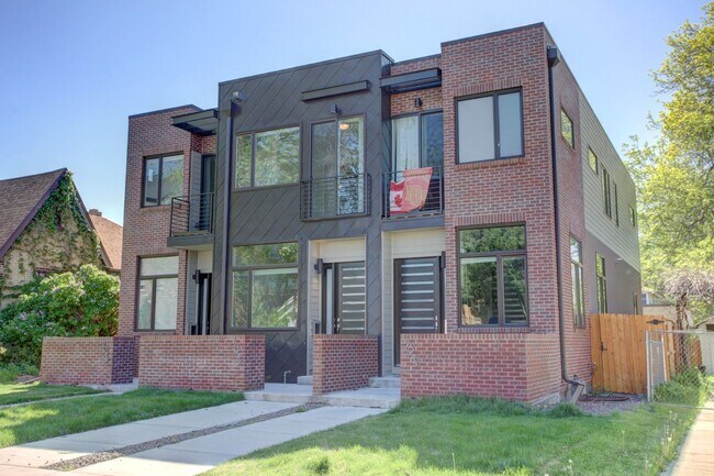 High Street Townhomes - Beautiful 3 Bedroo... - High Street Townhomes - Beautiful 3 Bedroo...