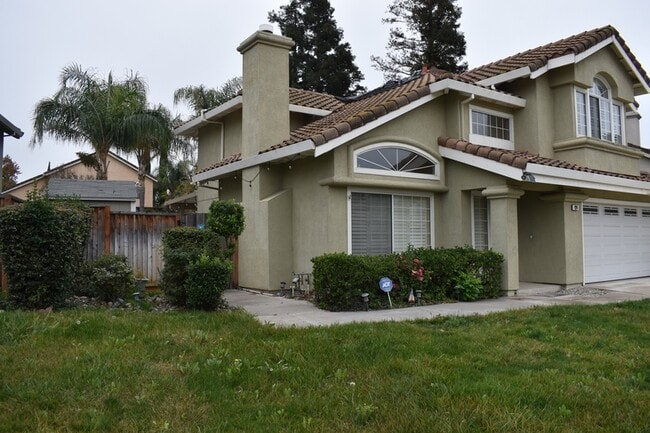 Photo - 924 Christy Ct