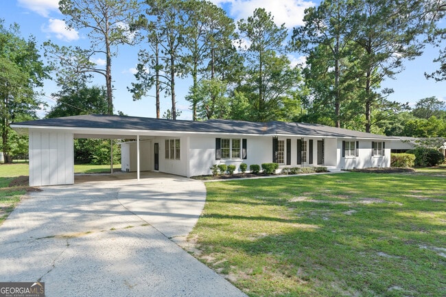223 Brookwood Dr