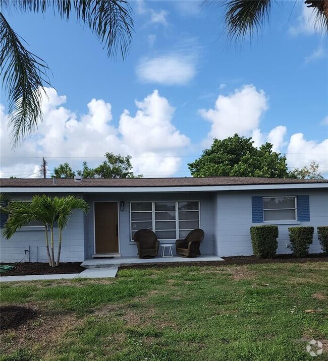 Building Photo - 220 Glen Oak Rd Rental