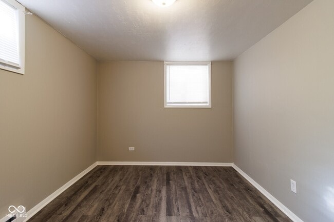 Photo - 4849 N Bolton Ave Unit 6