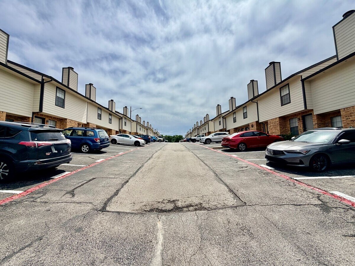 Photo - 1223 Dallas Dr