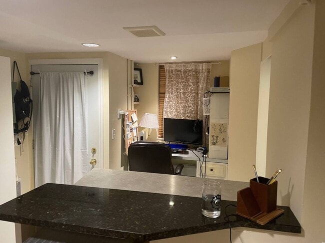 Photo - 8 Fulkerson St