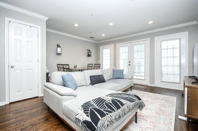 Photo - 2332 Winrock Blvd Unidad 161