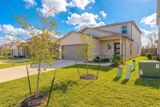 Photo - 100 Ashe Juniper Wy