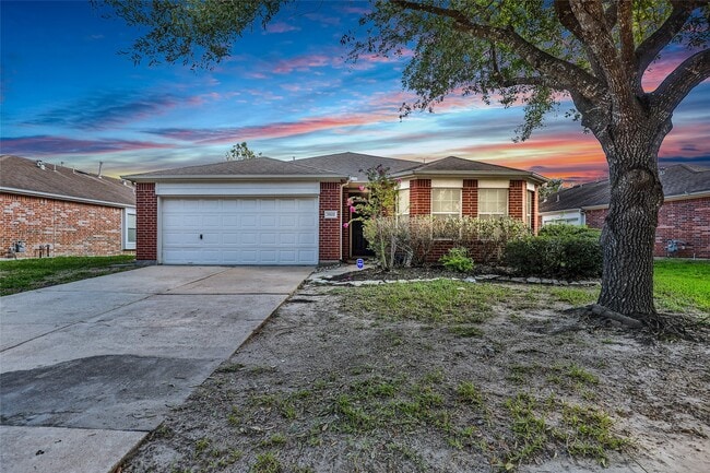 Photo - 2822 Foster Hill Dr