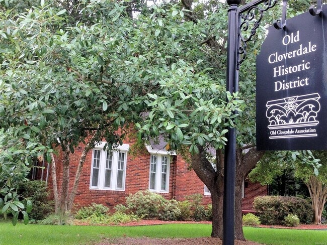 Photo - 1458 Watson St