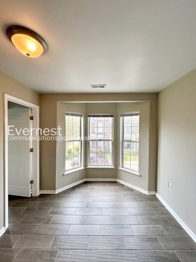 Photo - 800 Catherine St